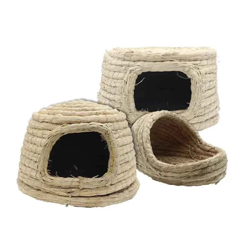Pet Rabbit Grass Bed Natural Straw Woven House Bunny Chew Toys Hay Nest Bed for Hamsters Chinchillas Mice Small Animals