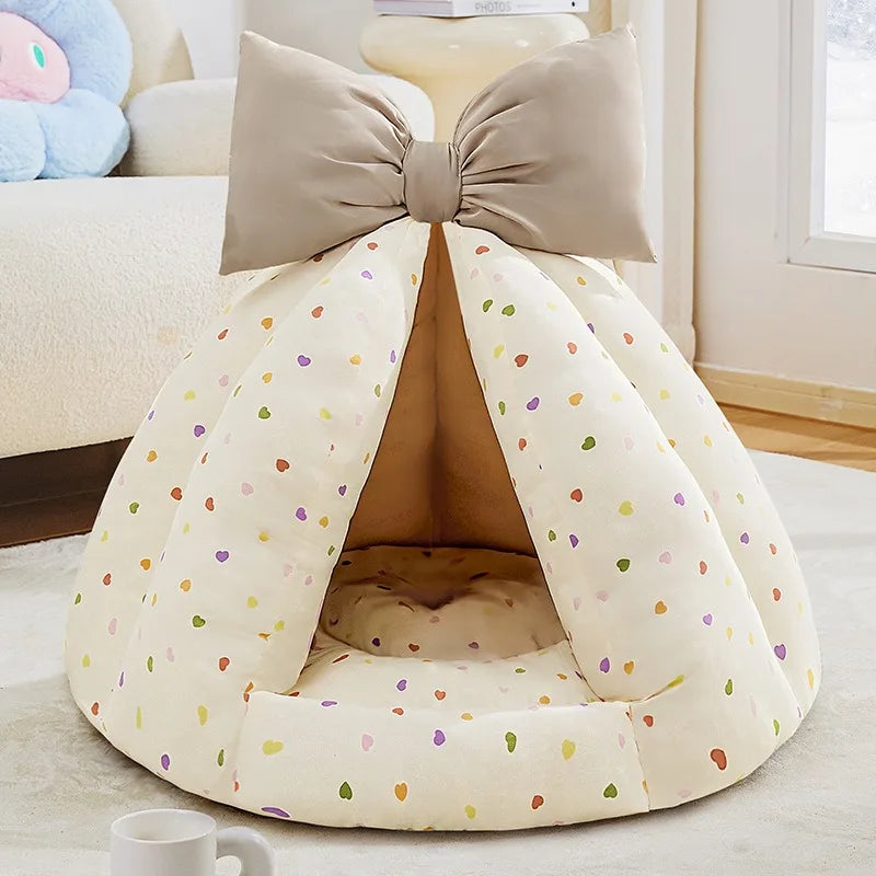 Cute Cat Bed Enclosed All-Season Pet Bed For Cats
